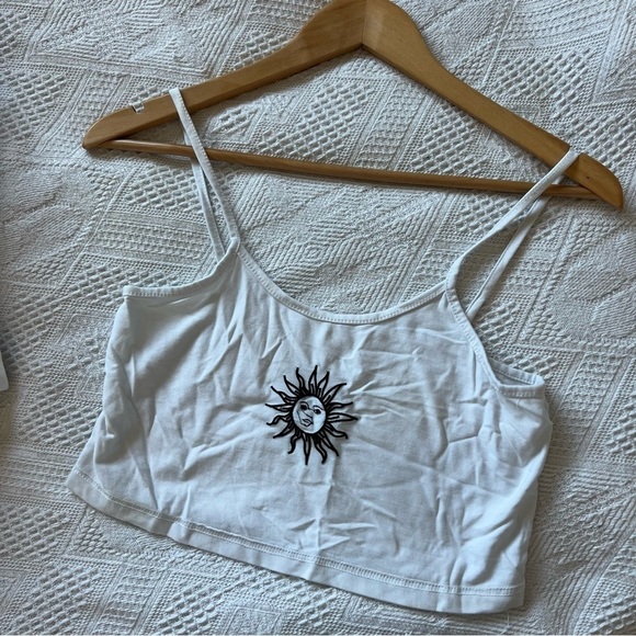 White Sun & Moon Crop Top – Medium, Soft & Breathable Tank - Picture 3 of 8